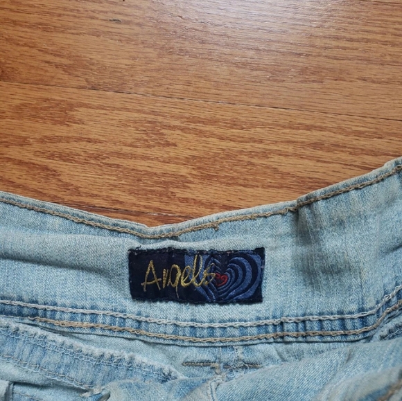 Jean's Shorts - Picture 4 of 4